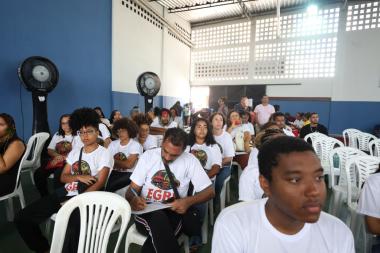 Bahia apresenta diagnóstico sobre a inserção da juventude negra no mercado de trabalho entre 2013 e 2023 | SECOM