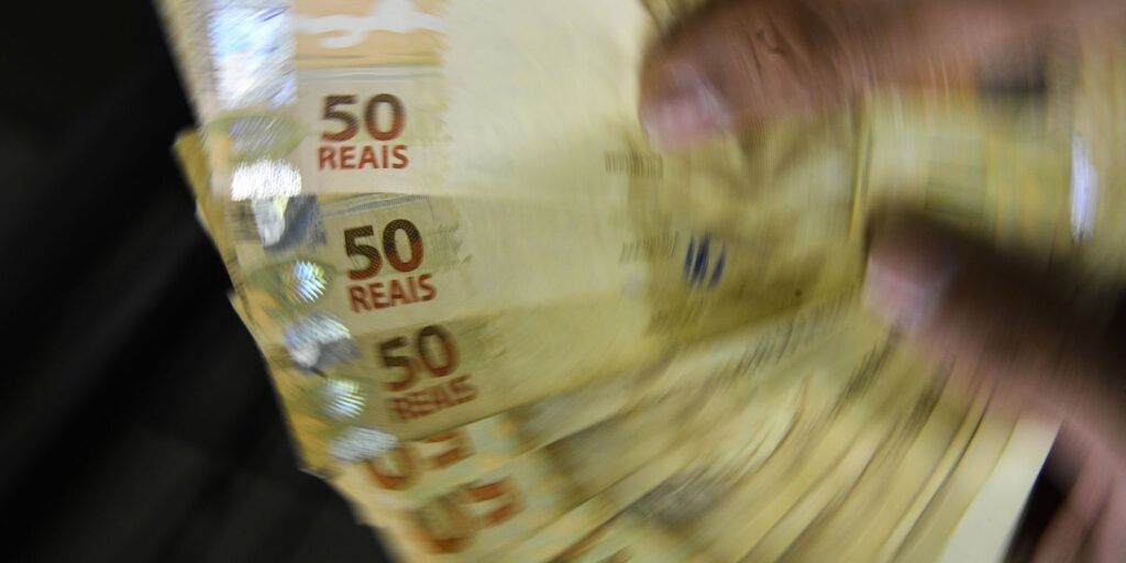 Câmara aprova regras mais rígidas para devedor contumaz