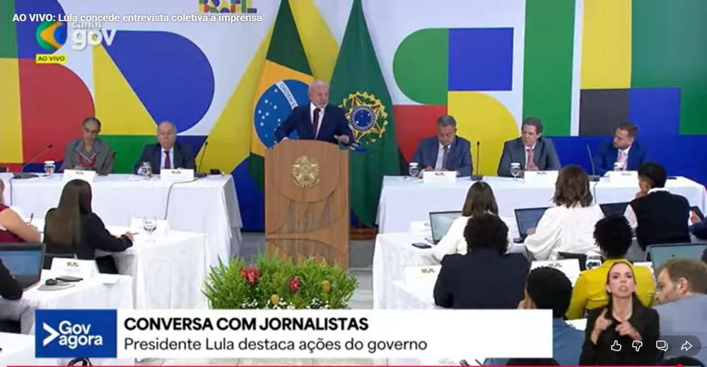 #Acesse Política