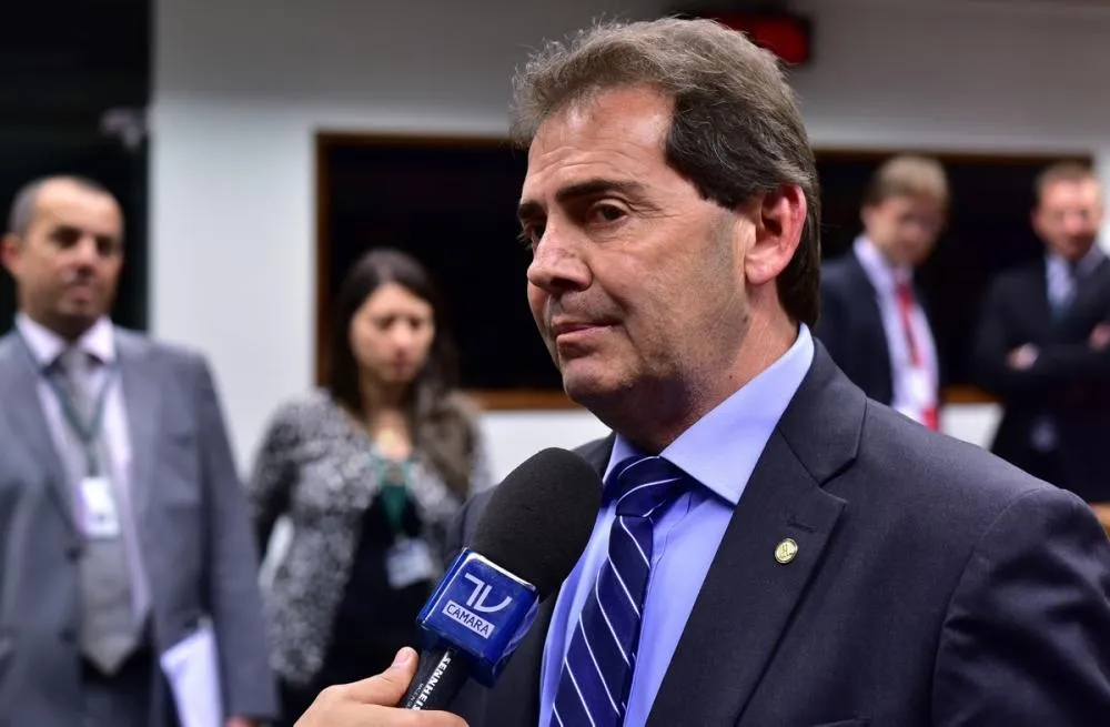 #Acesse Política