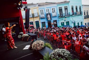 Shows animam o Pelourinho na festa de Santa Bárbara | SECOM