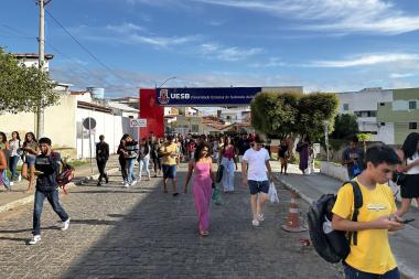 Uesb confirma presença no Sisu 2026 e ofertará mais de mil vagas | SECOM