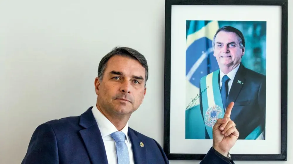 #Acesse Política