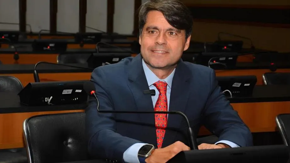 #Acesse Política