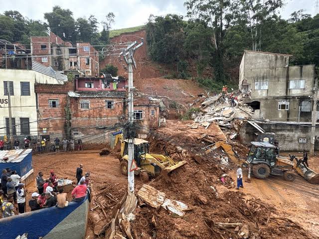 Chuva deixa 30 mortos 3 mil pessoas desabrigados em Juiz de Fora e Ubá; 39 estão desaparecidos – Imprensa Bahia