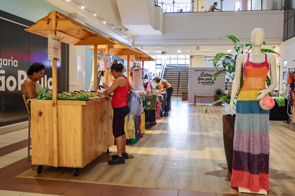 Feira de crochê e macramê acontece em shopping de Salvador 