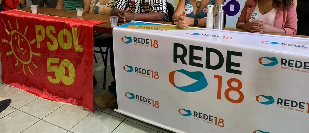#Acesse Política