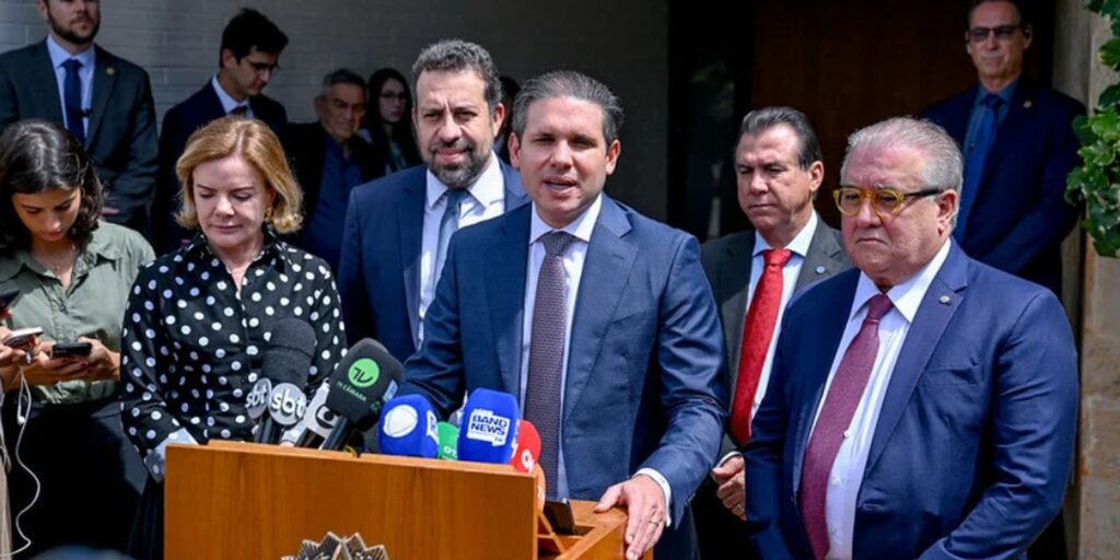 Regulamentação de trabalho por aplicativo deve ser votada em abril