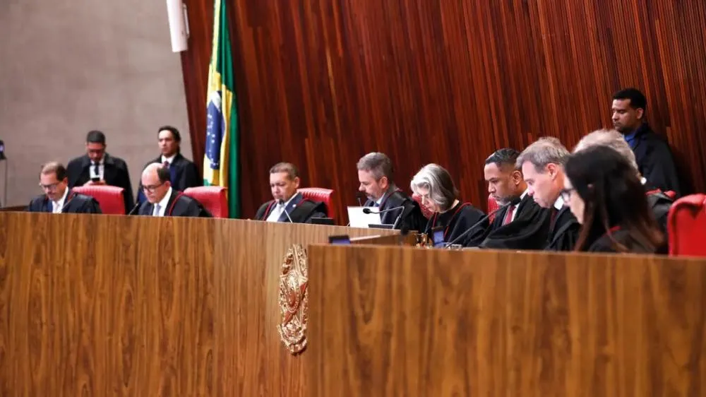#Acesse Política