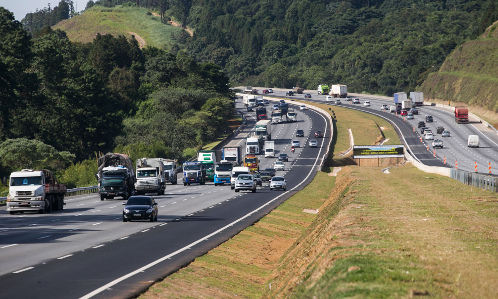 Feriado de Tiradentes: veja os melhores e os piores horários nas estradas de SP