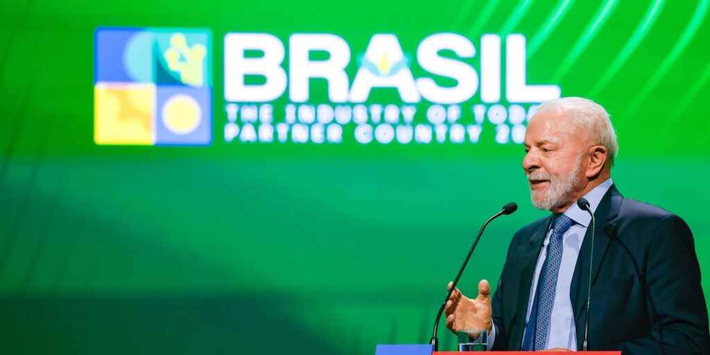 Na Alemanha, Lula defende pioneirismo de biocombustíveis brasileiros