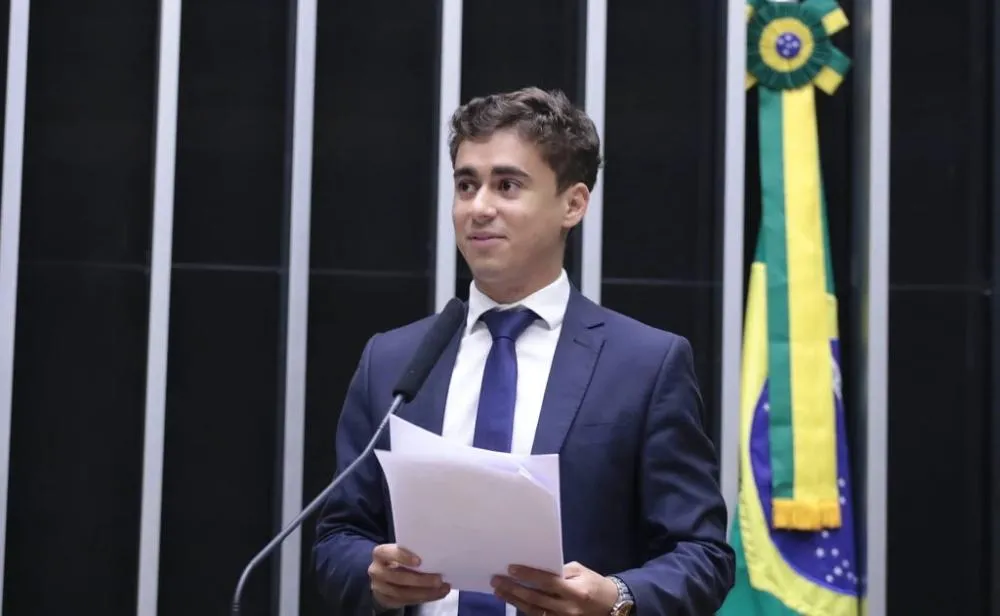 #Acesse Política